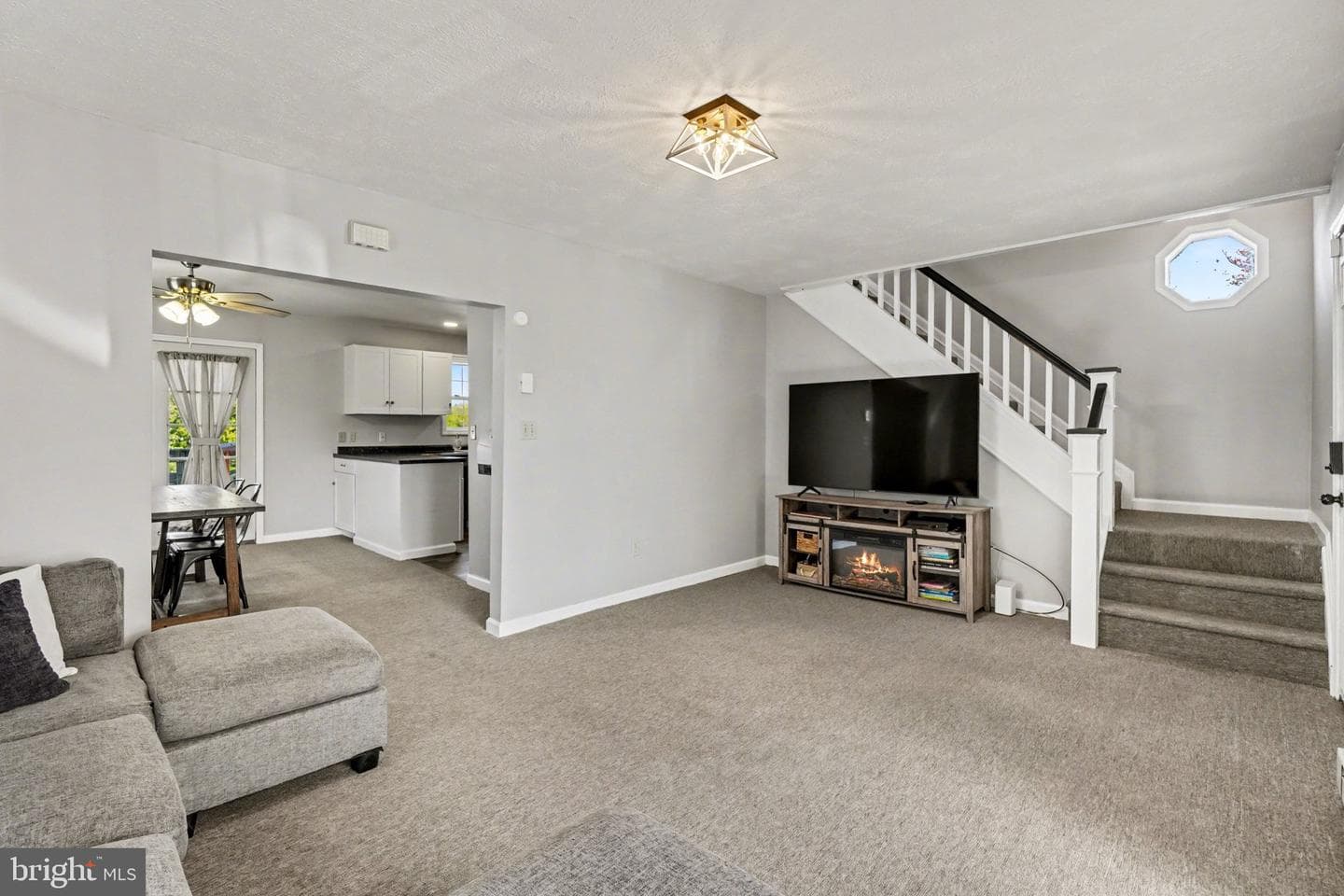 420 Fairview Avenue photo 7