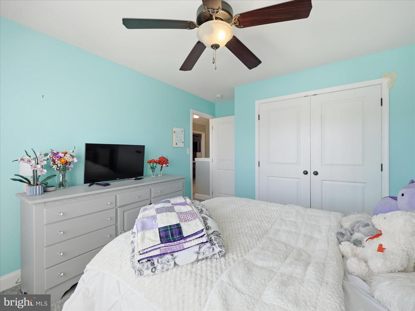 1356 Emilys Court photo 37
