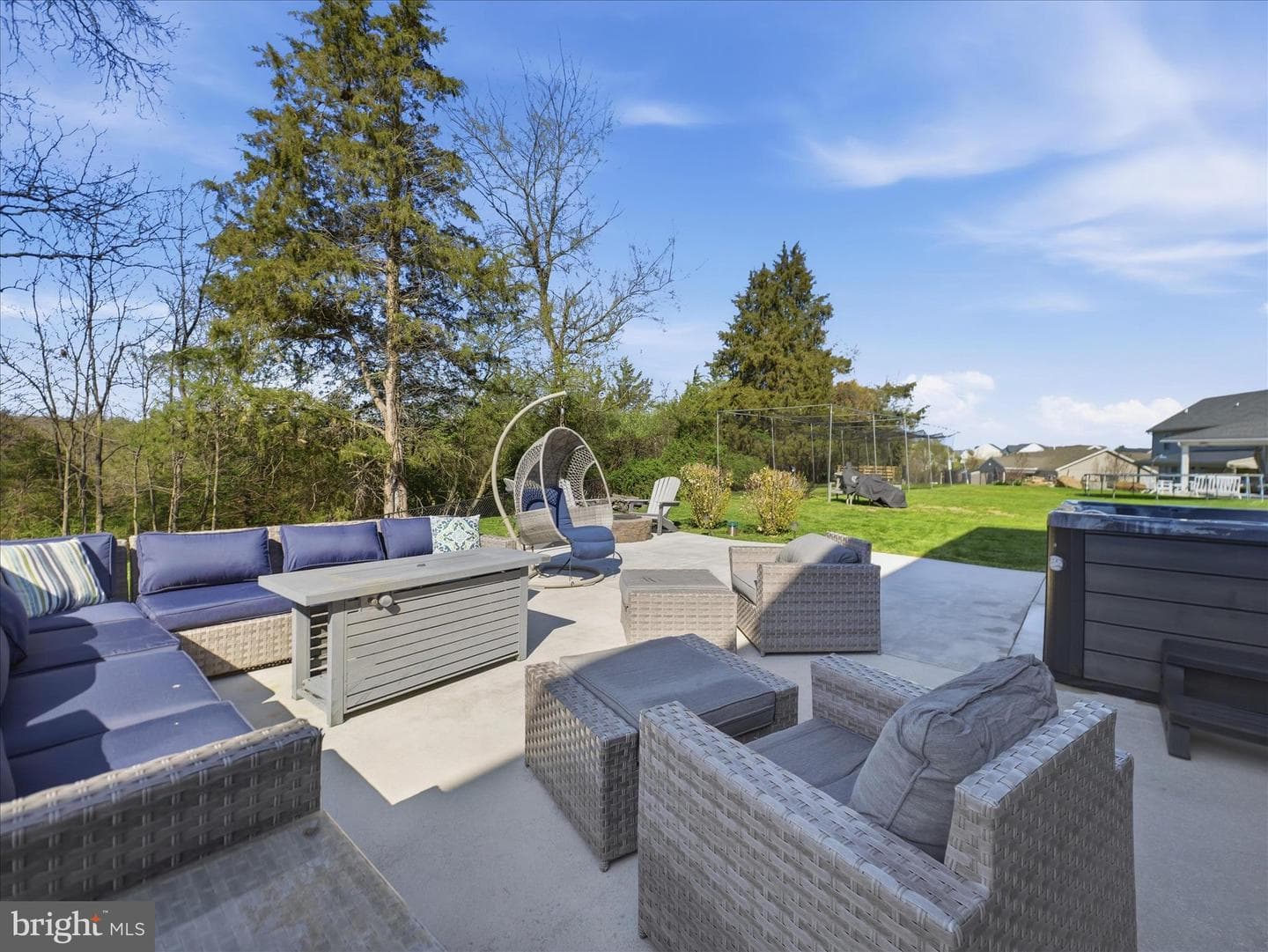 1356 Emilys Court photo 47