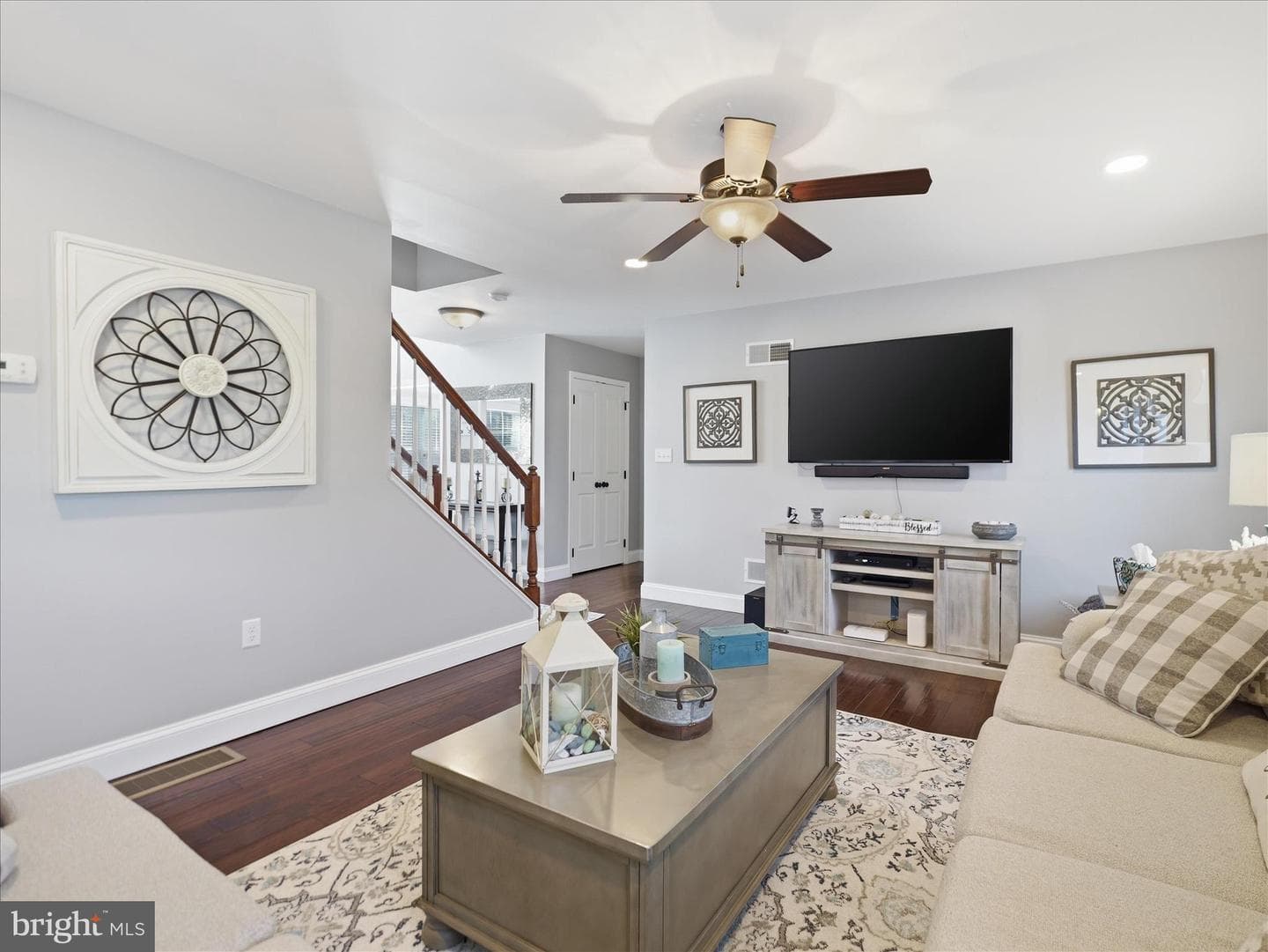 1356 Emilys Court photo 6
