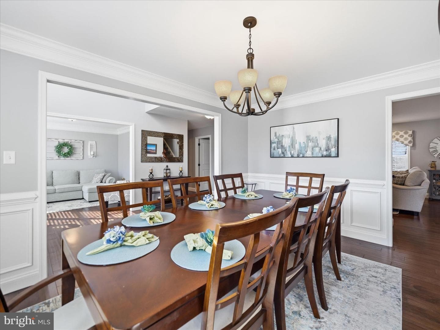1356 Emilys Court photo 9
