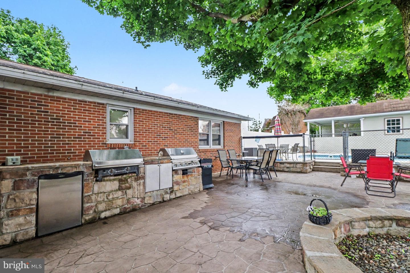 50 Eisenhower Dr photo 25