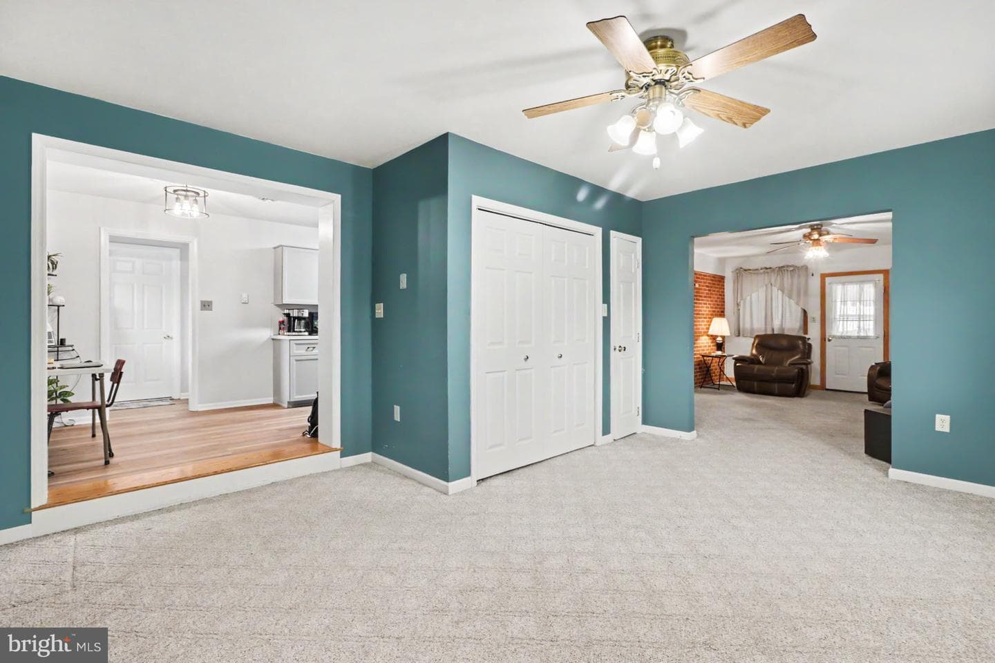 50 Eisenhower Dr photo 5