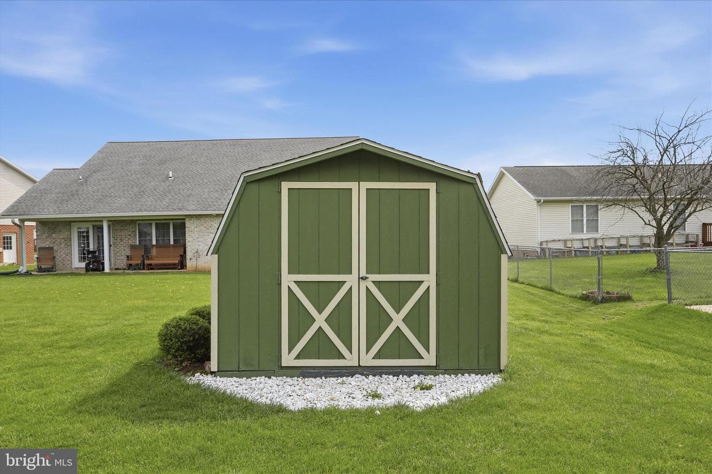 340 Suelinn Drive photo 28