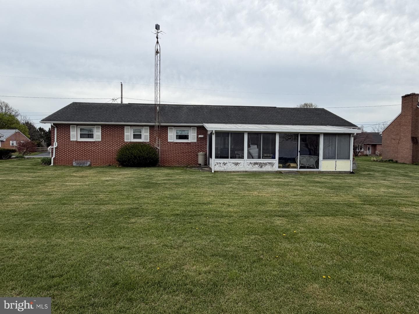 7935 Scenic Drive photo 4