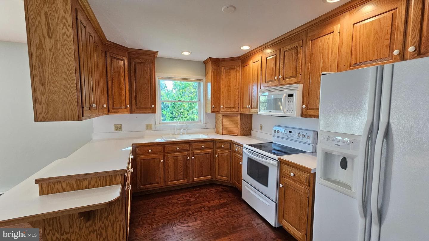 132 Buckingham Drive photo 20