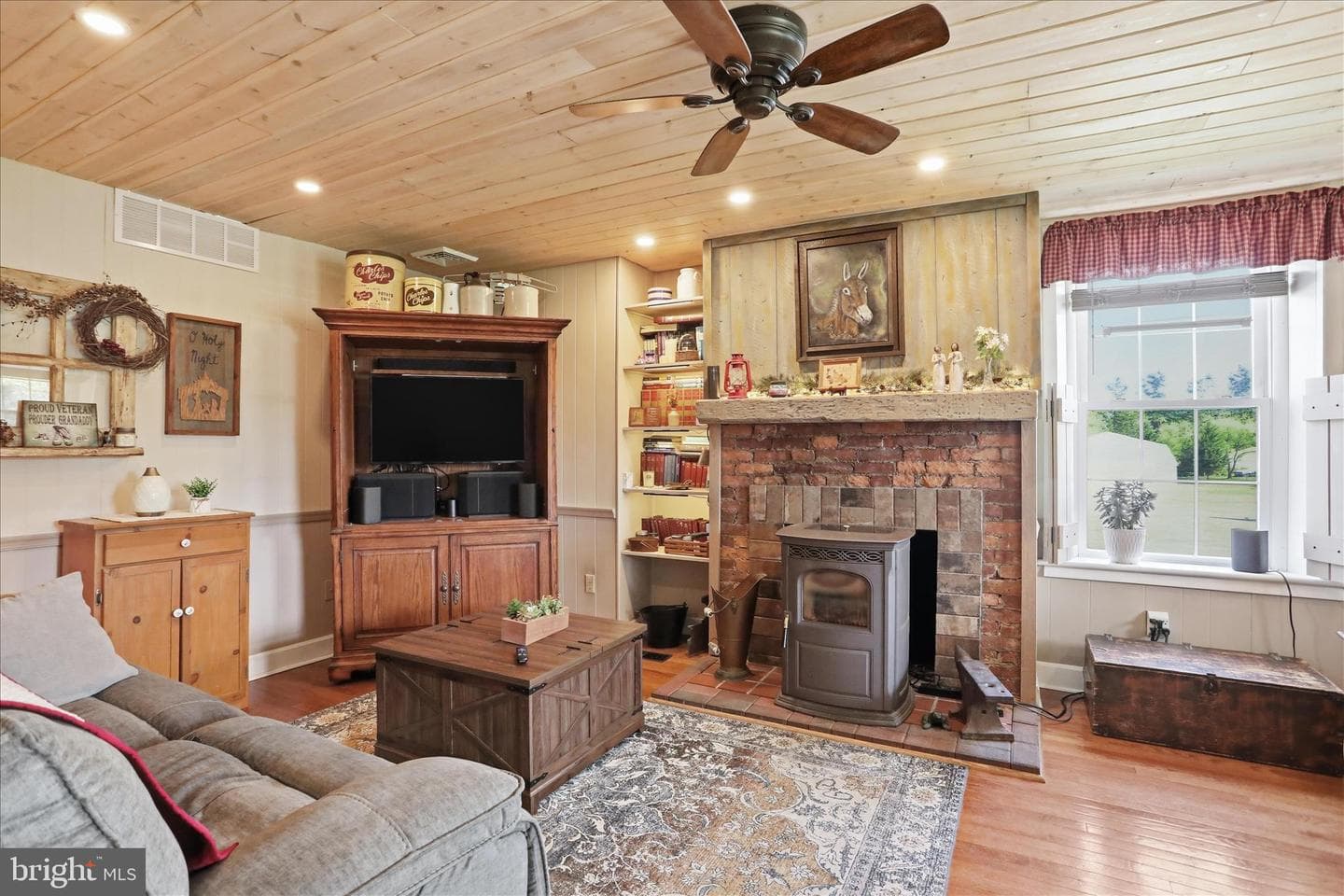 5704 Montgomery Church Road photo 5