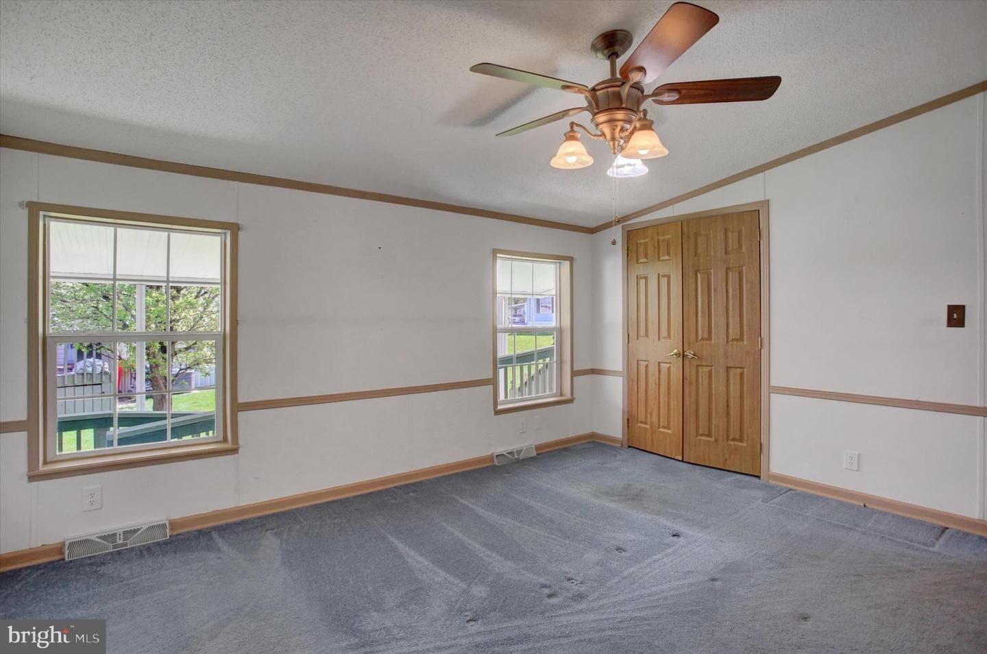 5664 Claridge Court photo 17