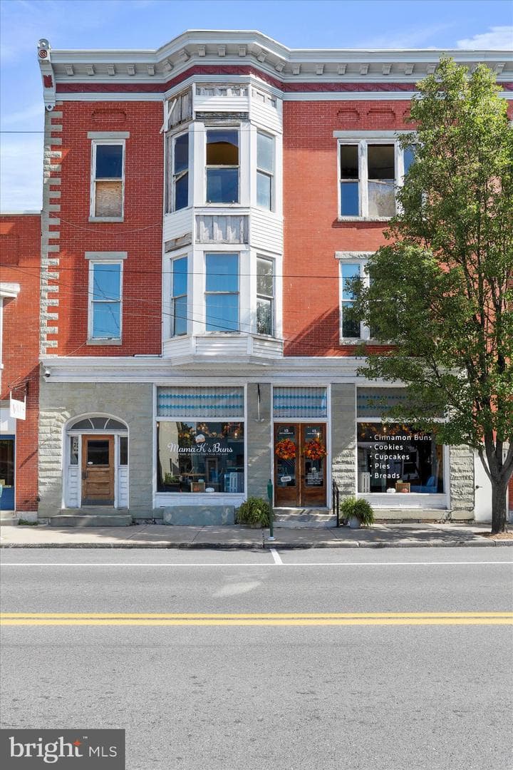 46 N Carlisle Street photo 64