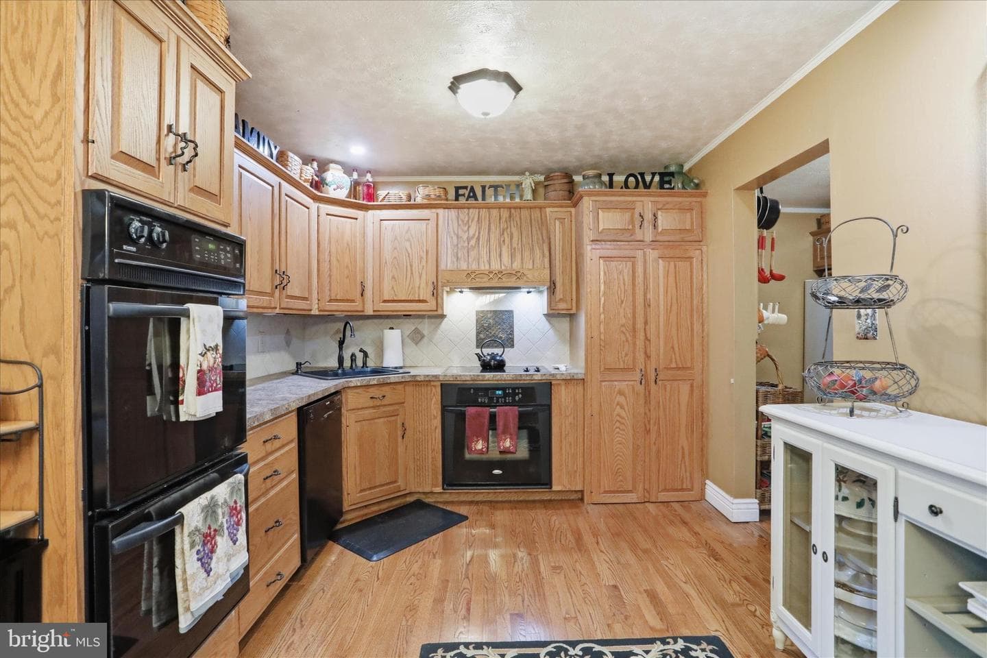 10678 Scenic View Drive photo 38