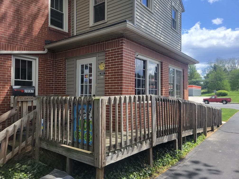 835 W King Street photo 55