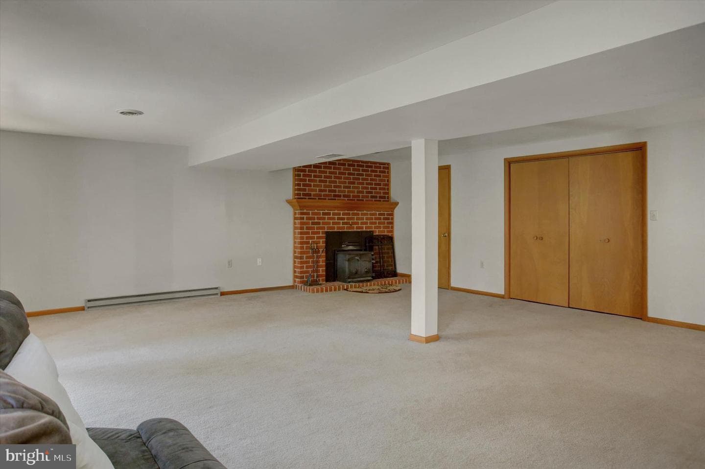 250 Jade Drive photo 27