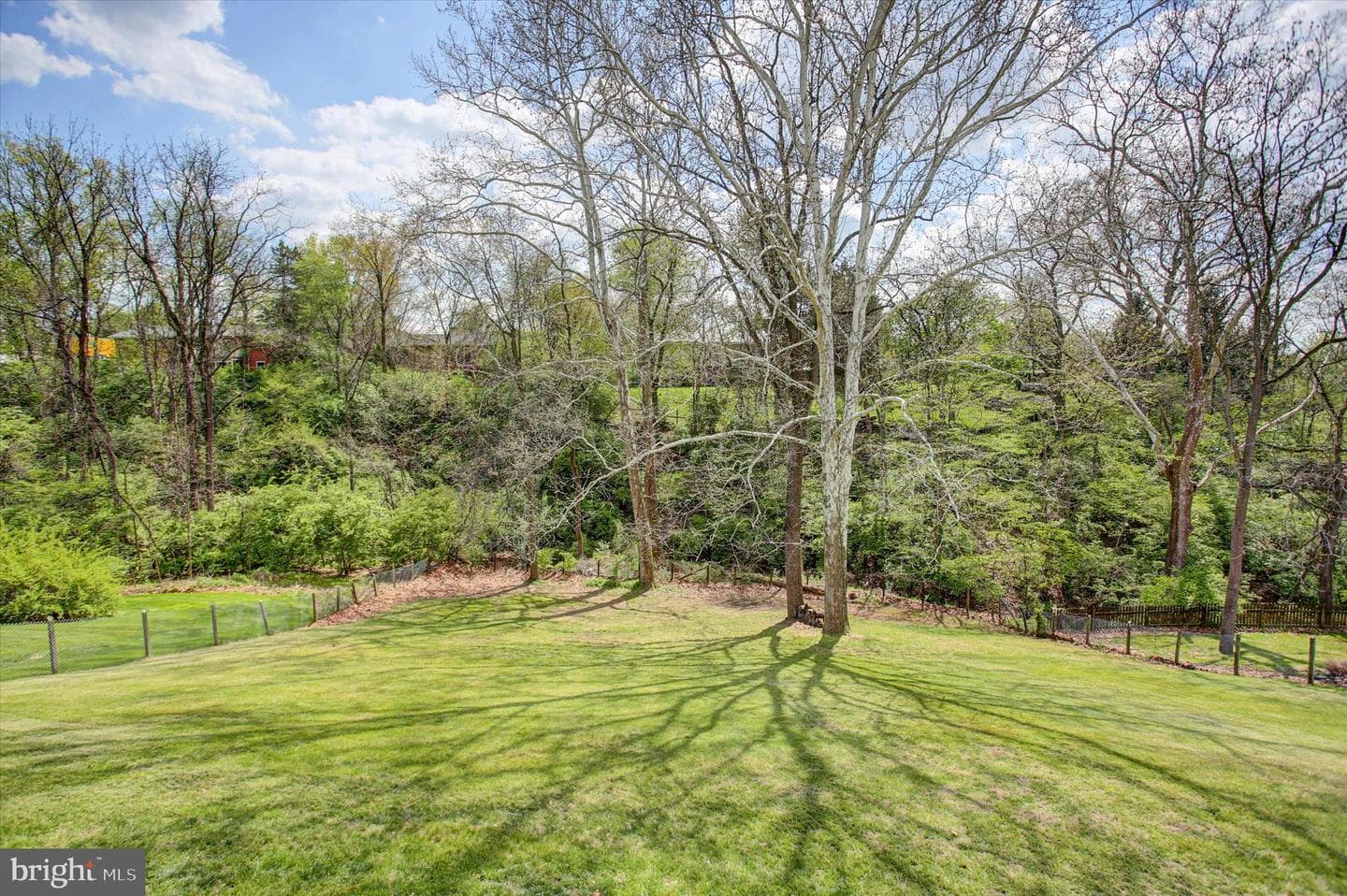 250 Jade Drive photo 38