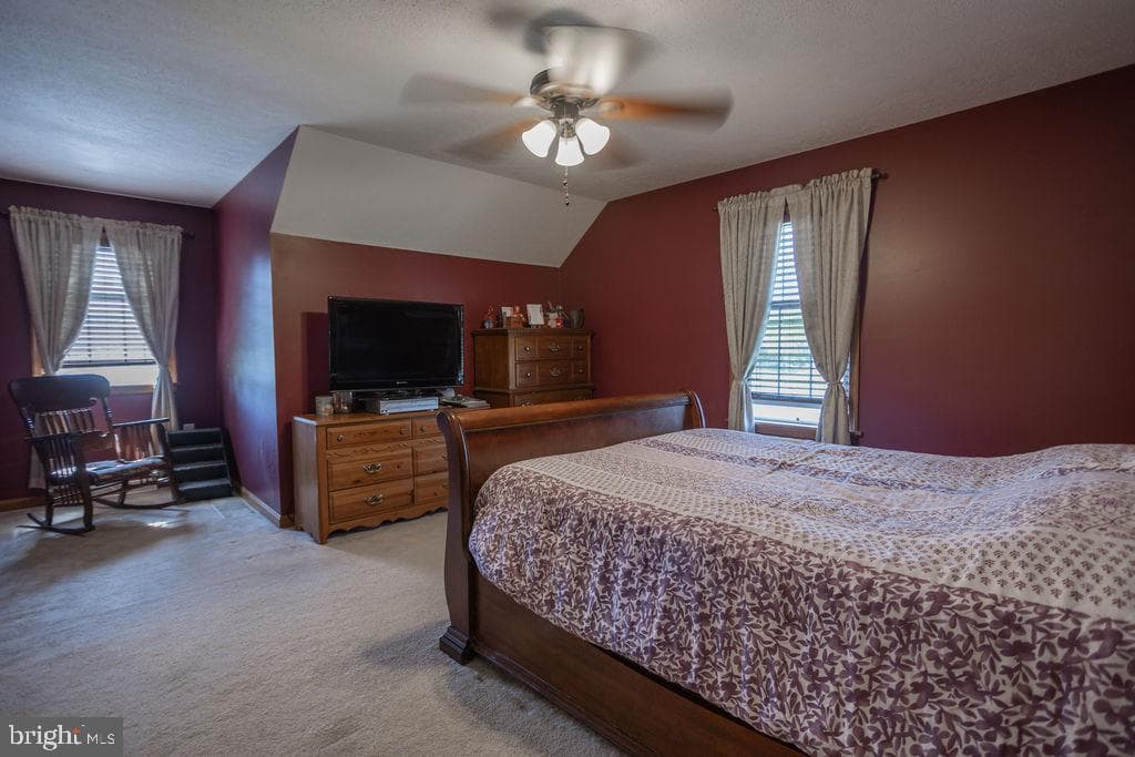 118 Baker And Russell Drive photo 23