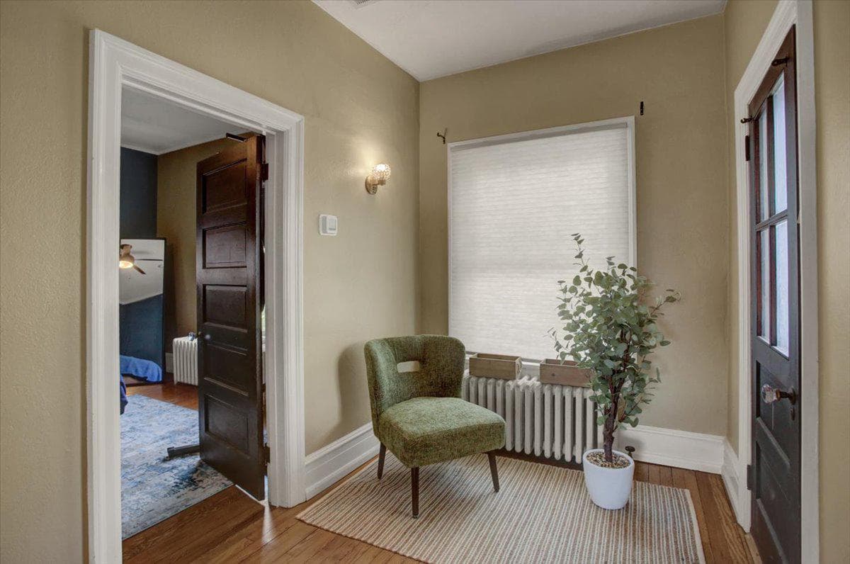 301 S Washington Street photo 22