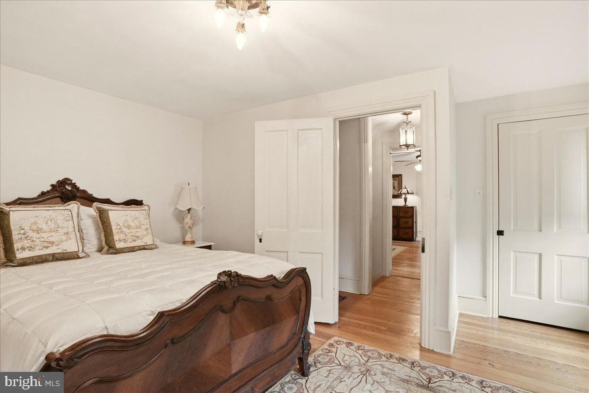 627 Philadelphia Avenue photo 34