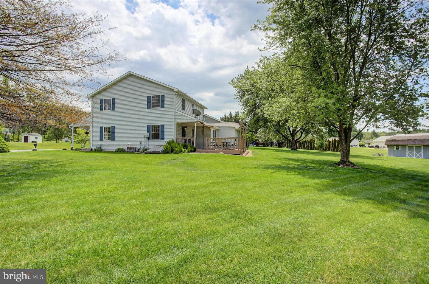 322 Elmont Circle photo 6