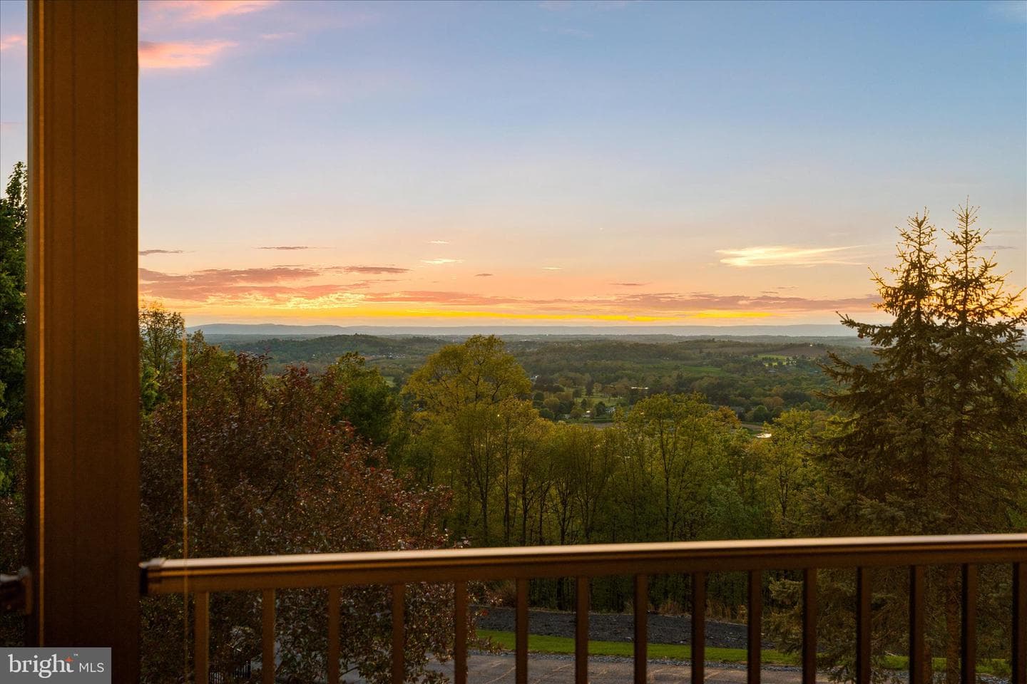 12565 Stone Crest Circle photo 39