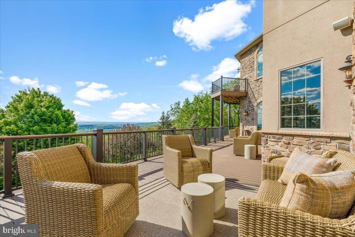 12565 Stone Crest Circle photo 6