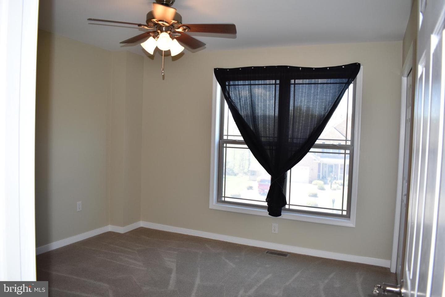 10912 Deerwood Drive photo 16