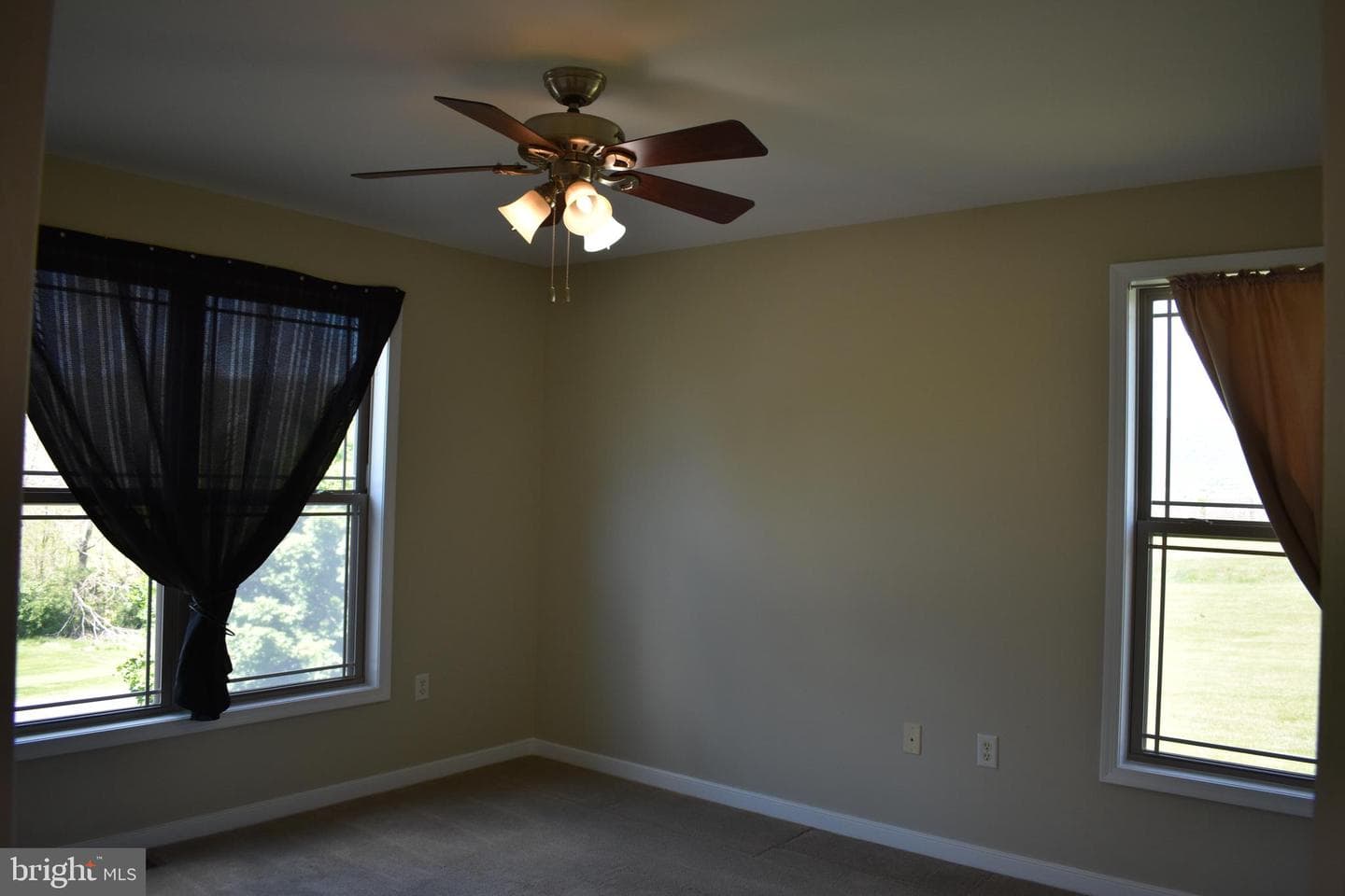 10912 Deerwood Drive photo 18