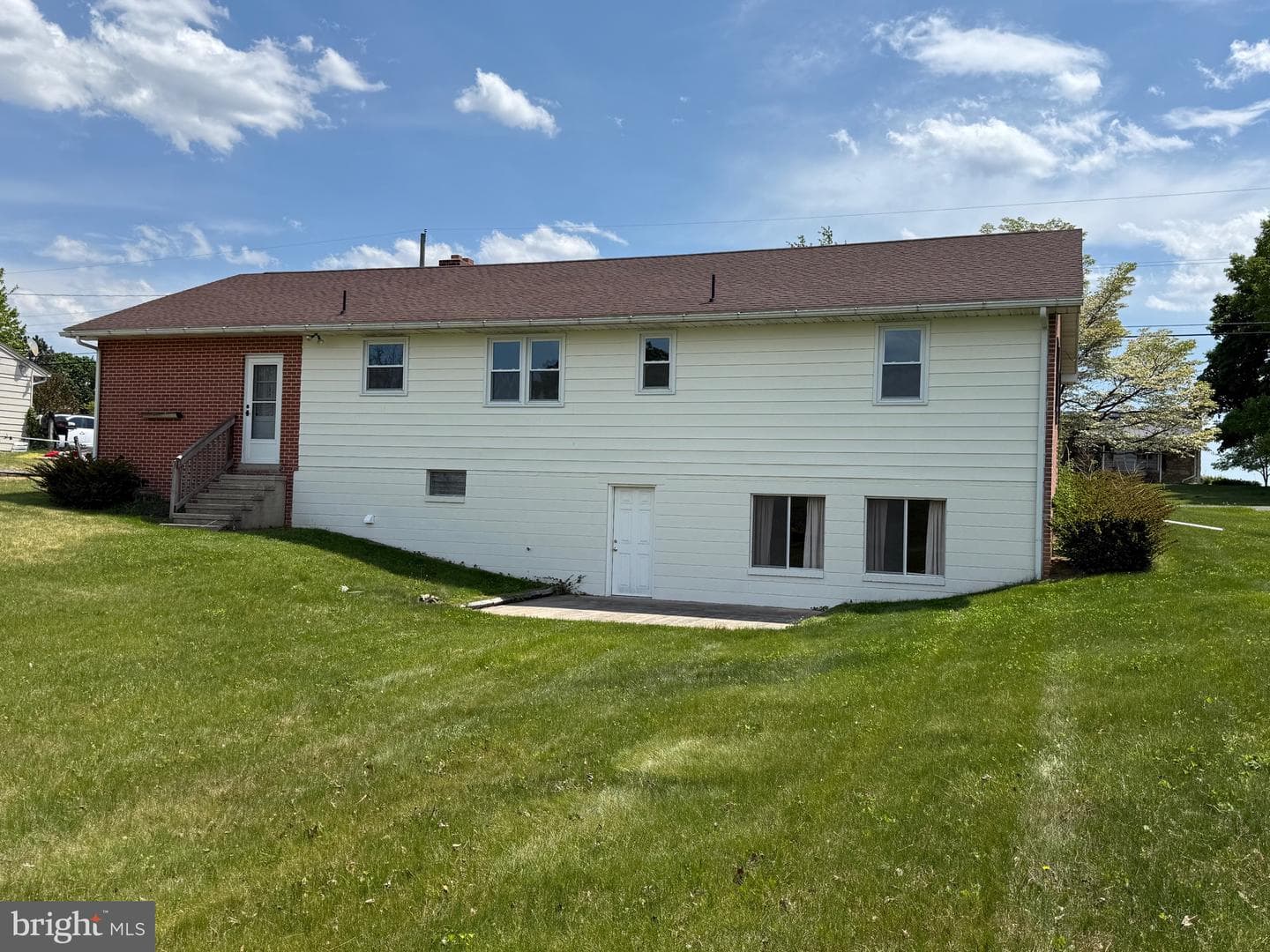 1423 Brechbill Road photo 31