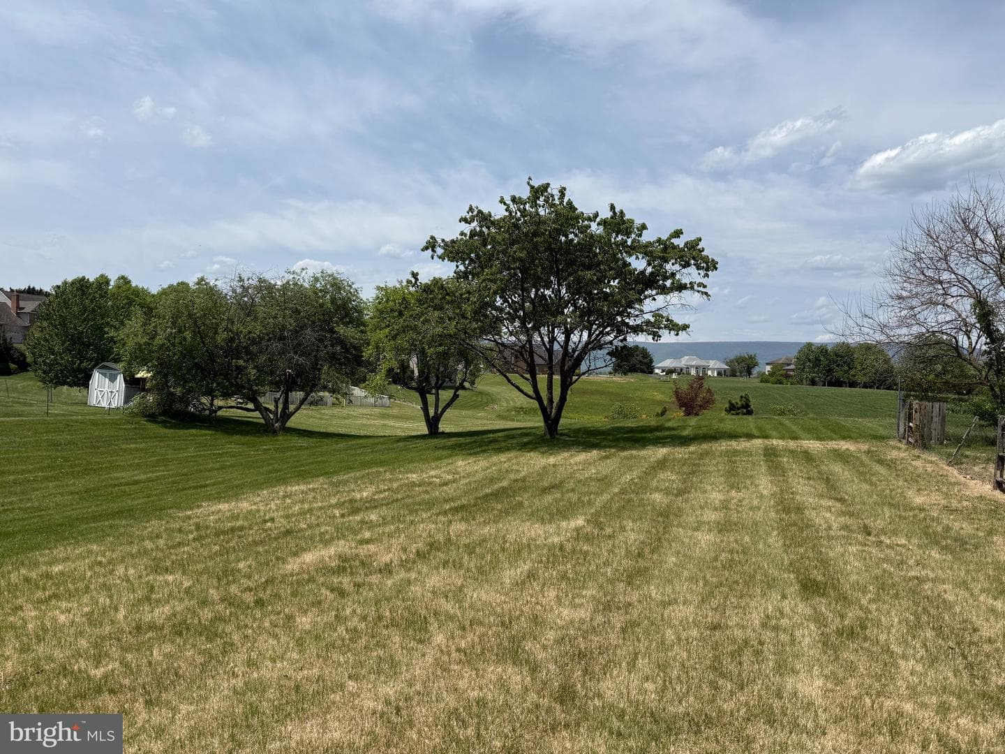1423 Brechbill Road photo 32