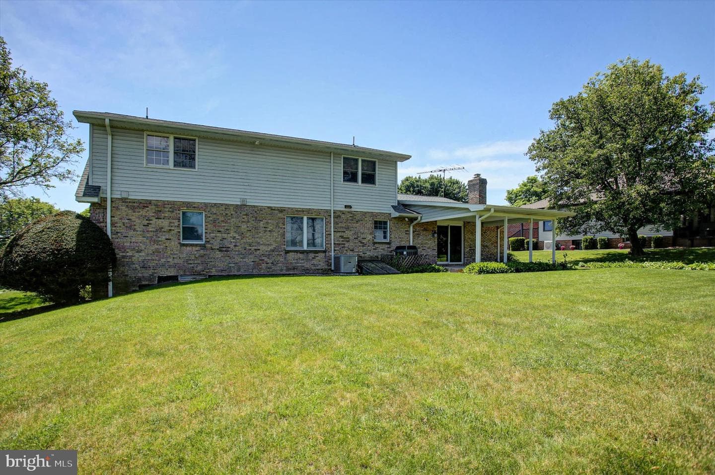 9495 Hesshire Hill Court photo 48