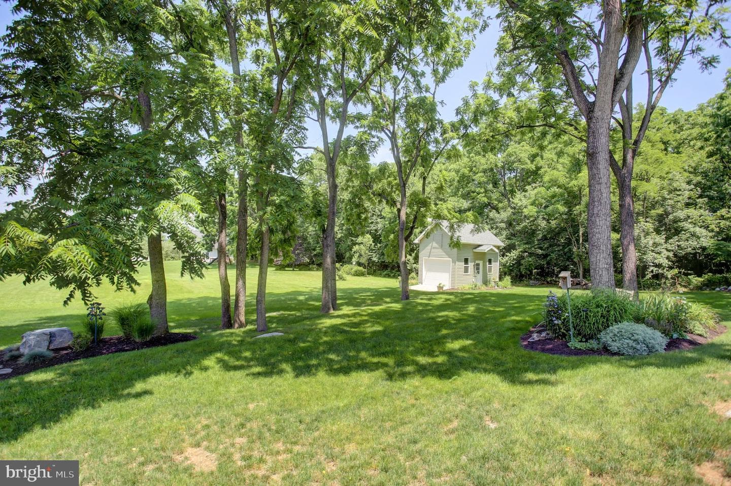 382 Moss Spring Avenue photo 34