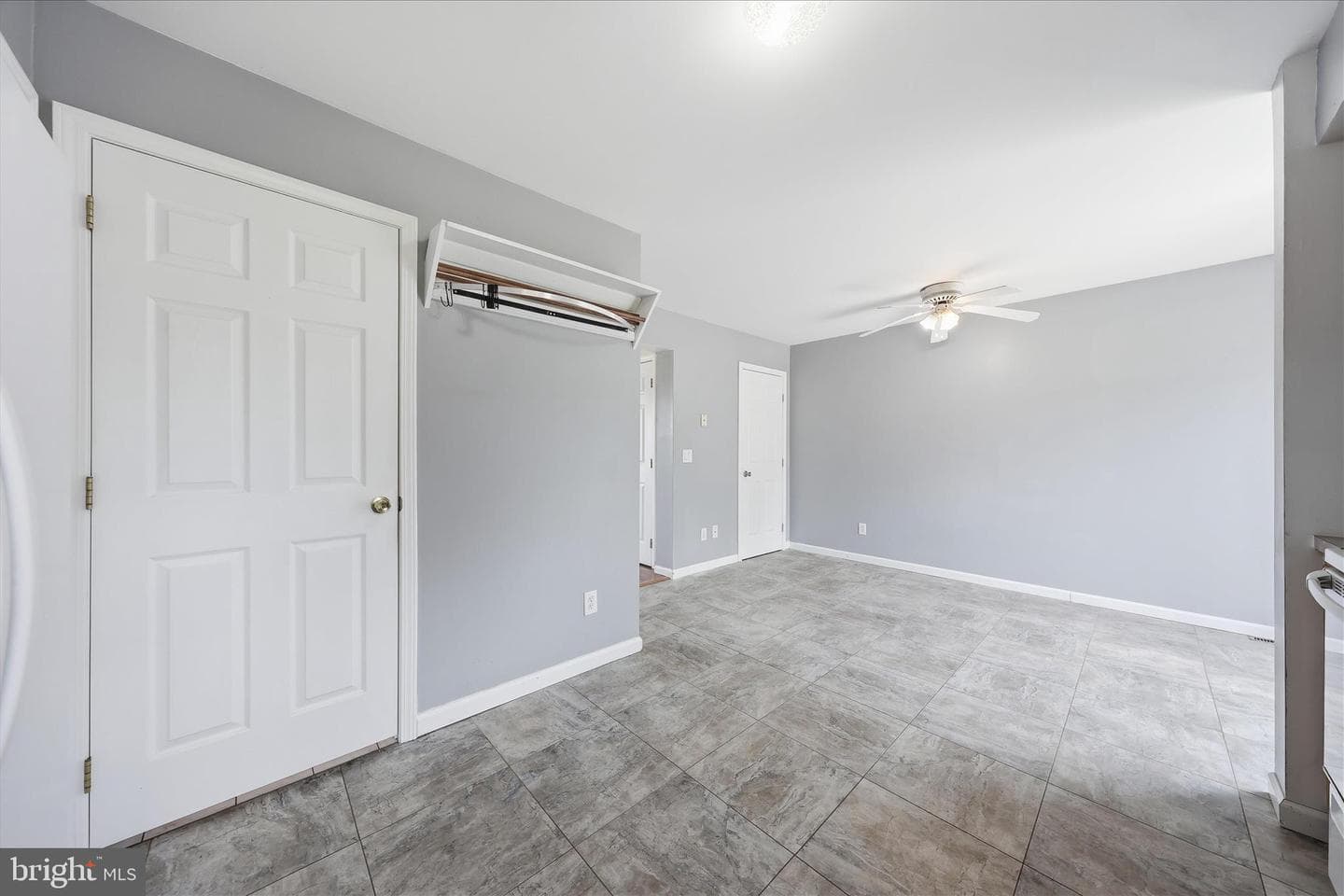 8757 Kings Road photo 15