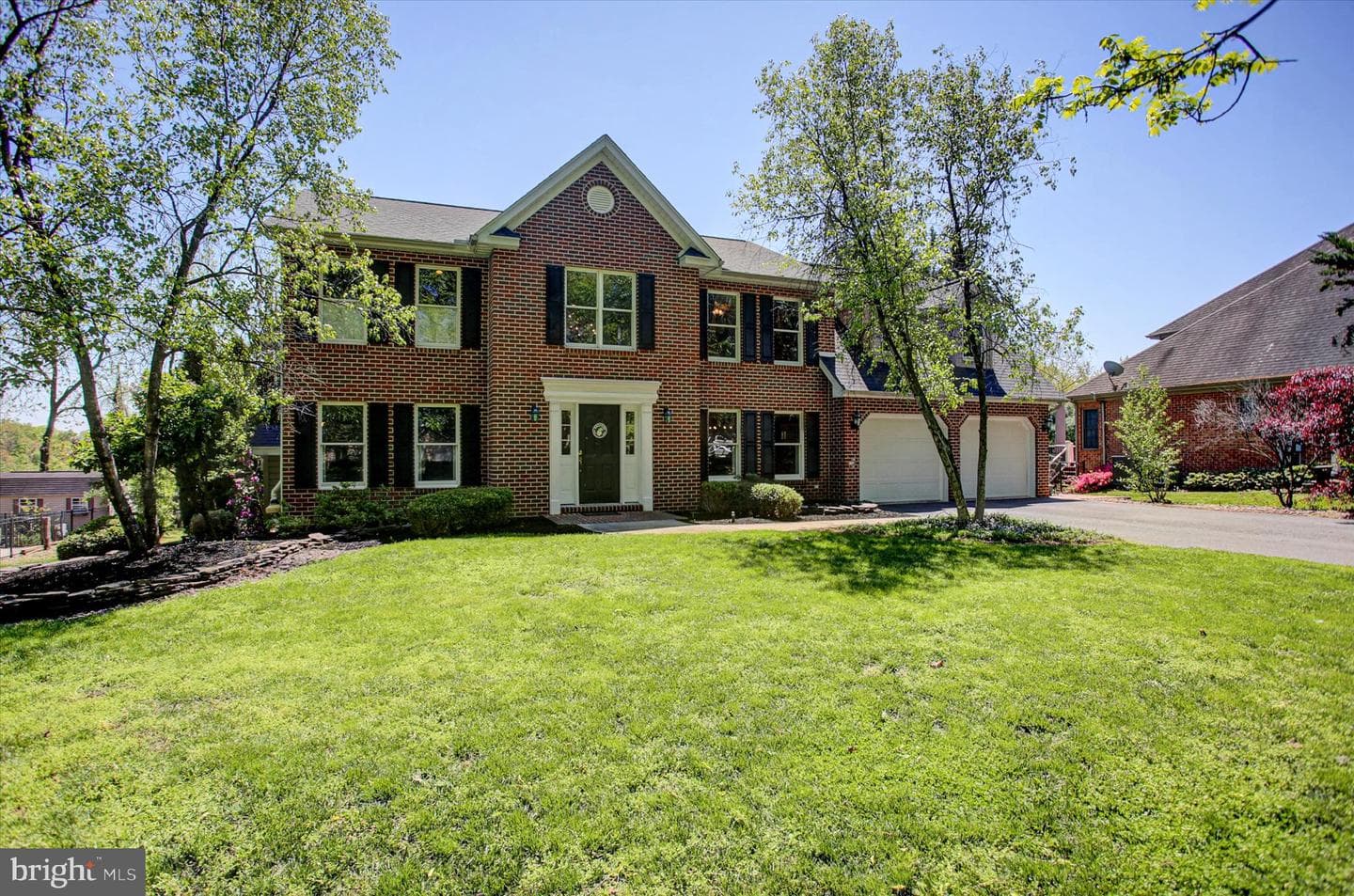 2635 Castlegreen Drive photo 3