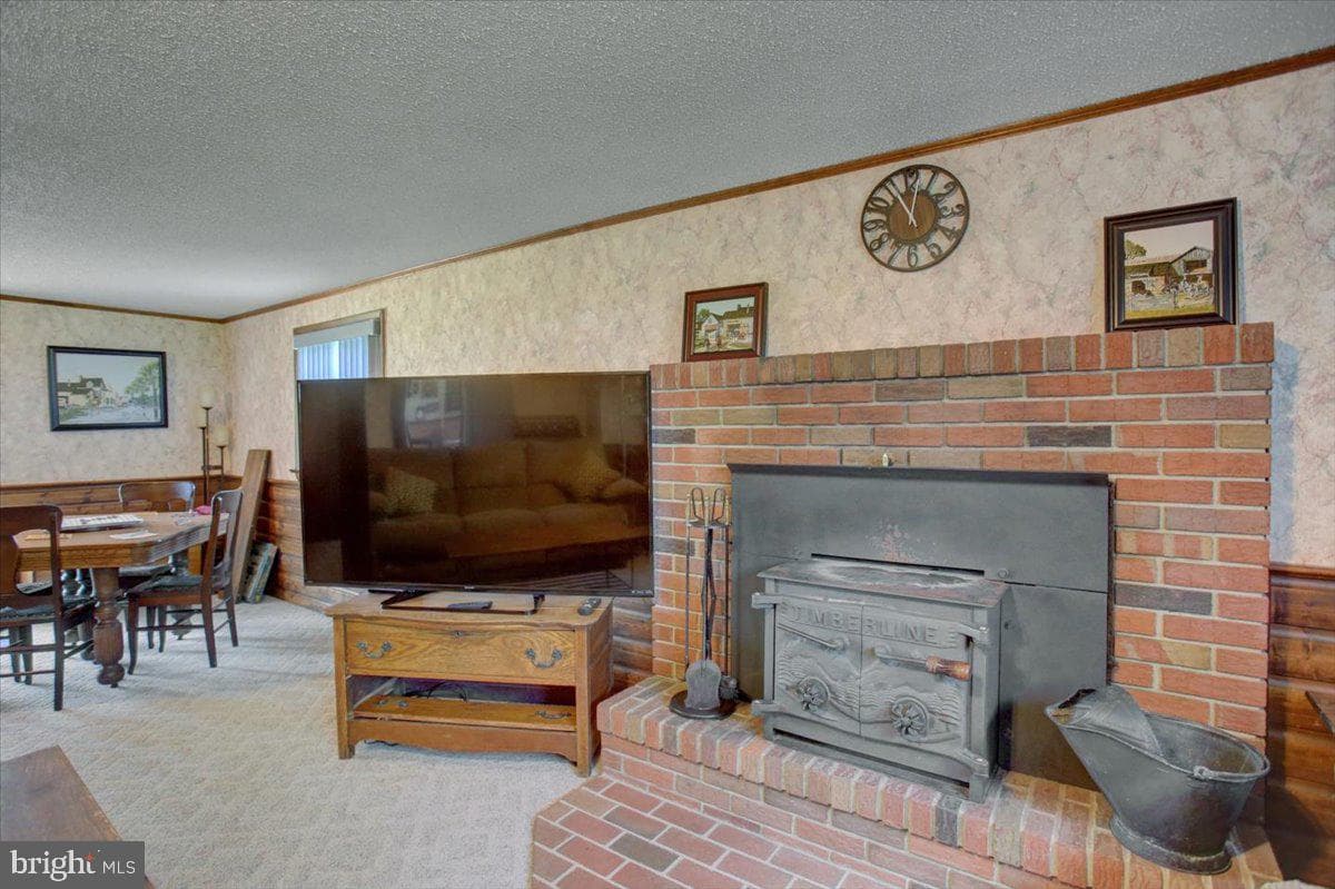 328 Wayburn Street photo 27