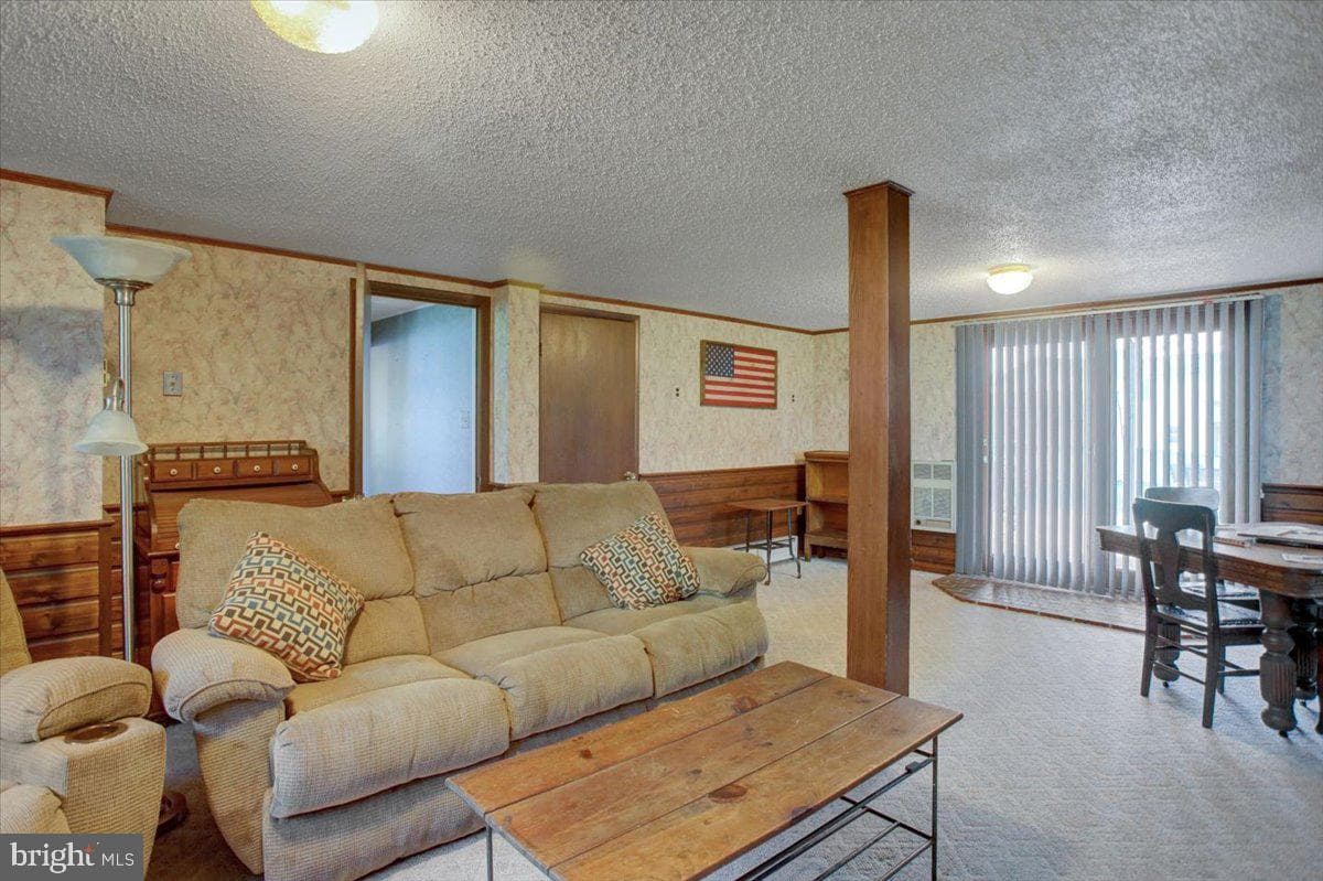 328 Wayburn Street photo 28