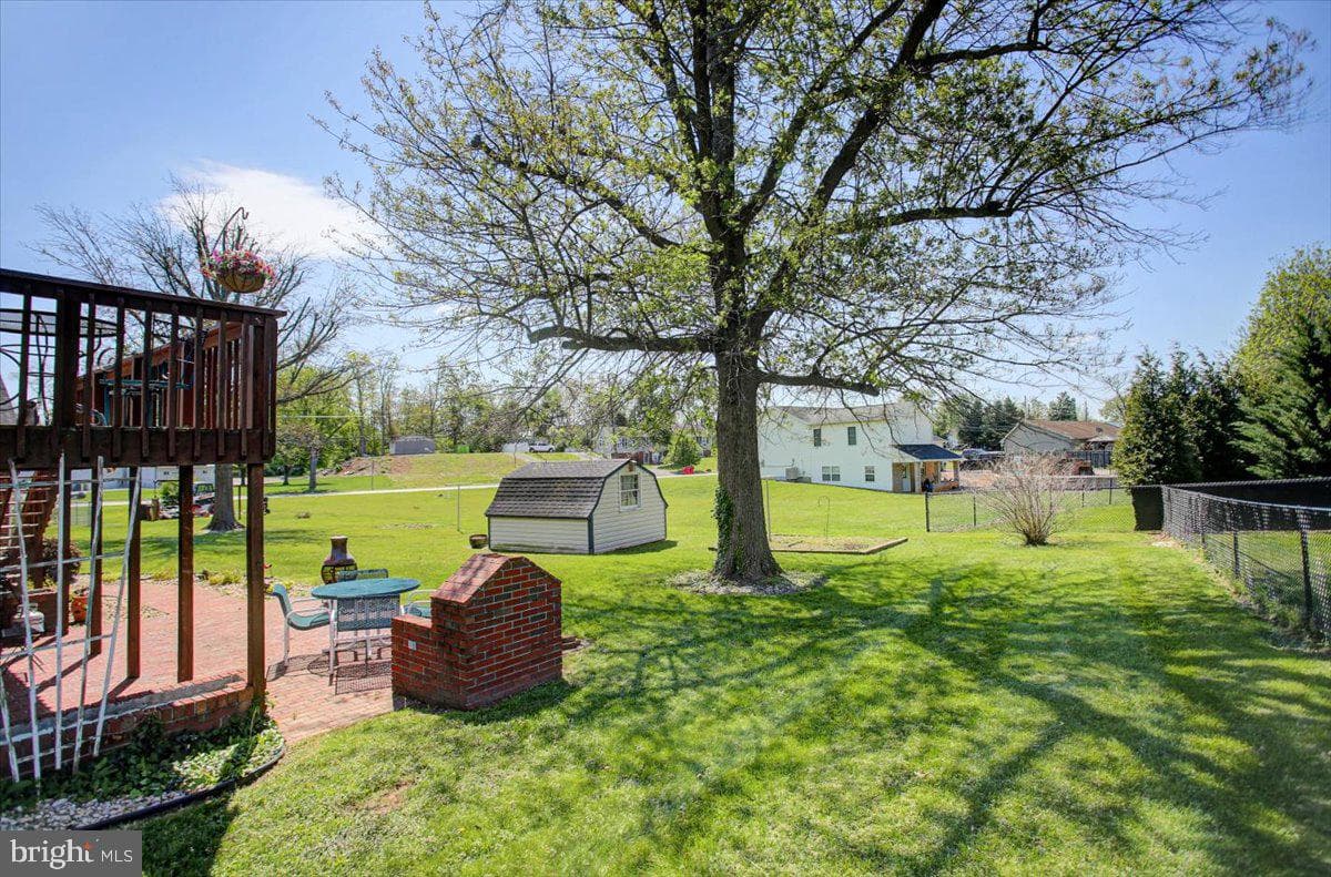 328 Wayburn Street photo 49