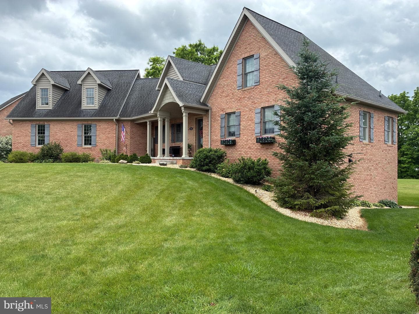 500 Brookview Drive photo 5