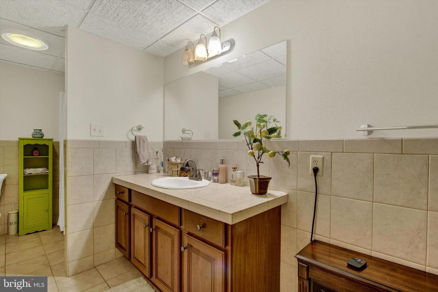 605 Vista Court photo 29