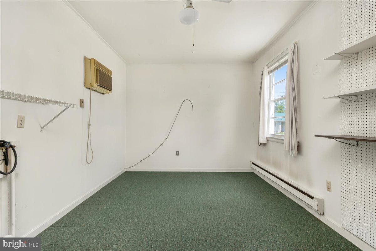 6391 Hillcrest photo 15