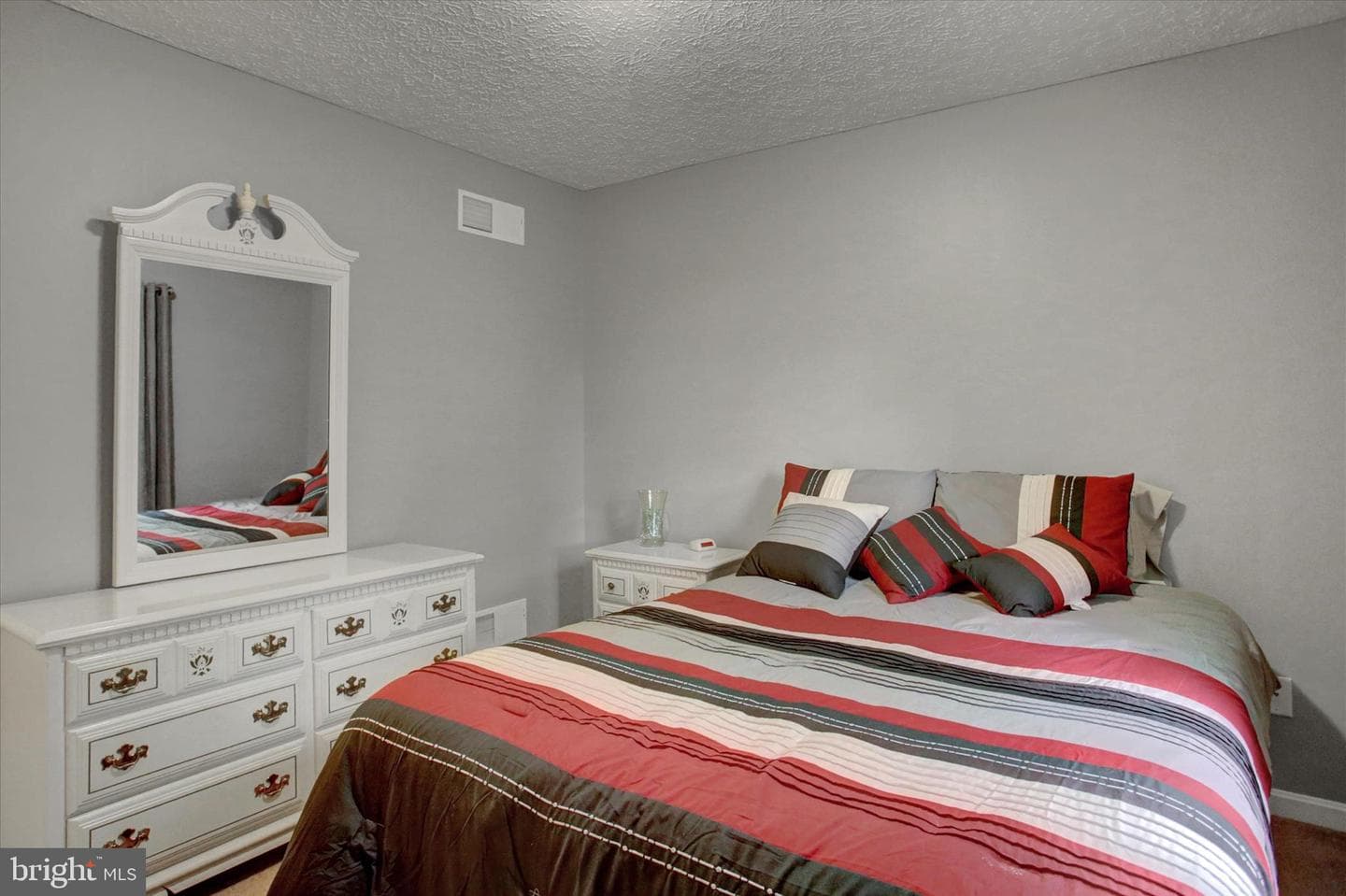 427 Bradley Lane photo 31