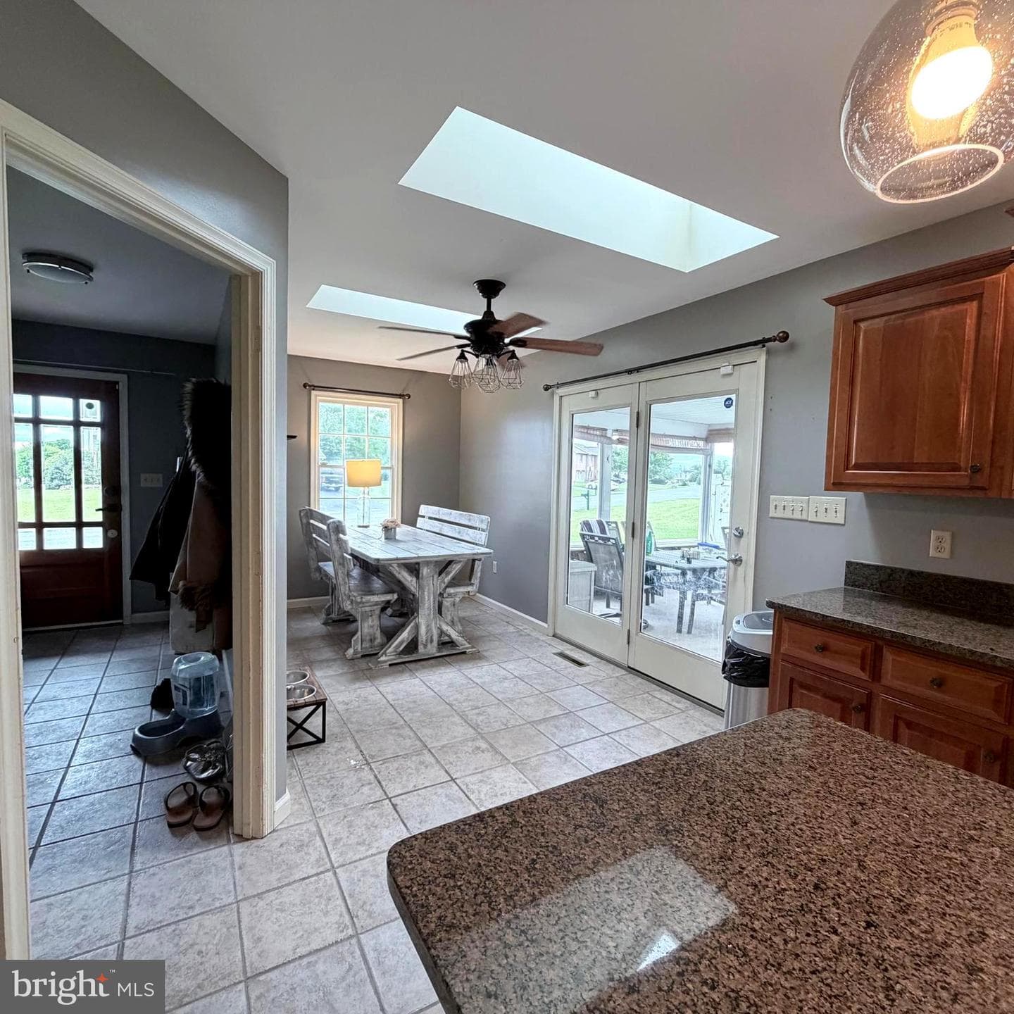 631 Eric Drive photo 10
