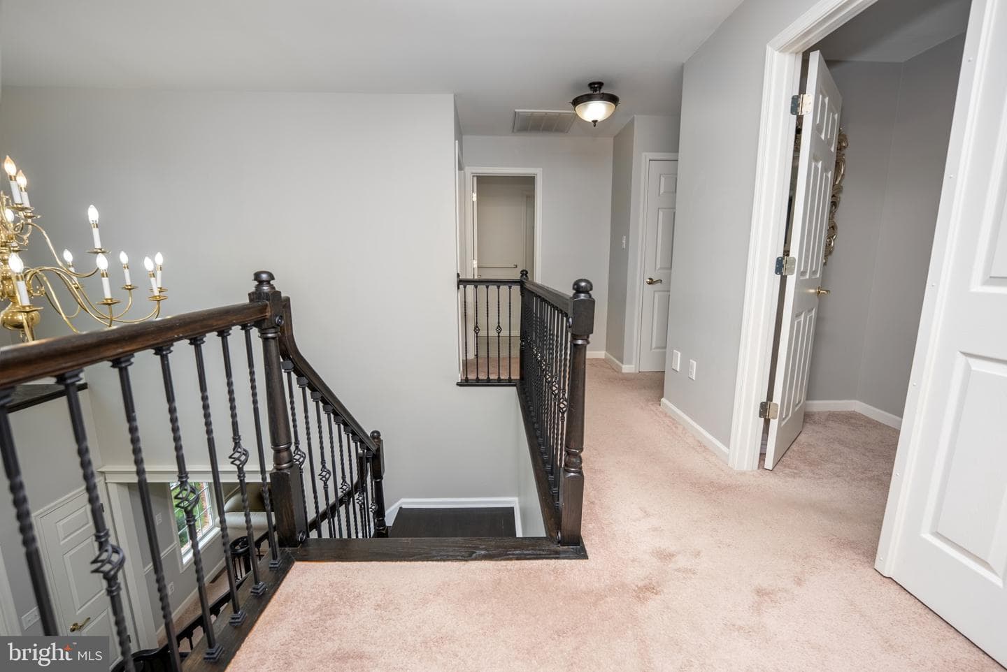 2384 Castlegreen Dr photo 39