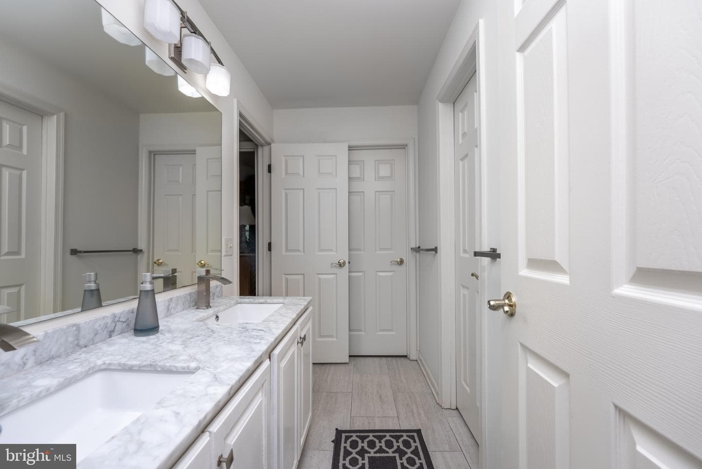 2384 Castlegreen Dr photo 58