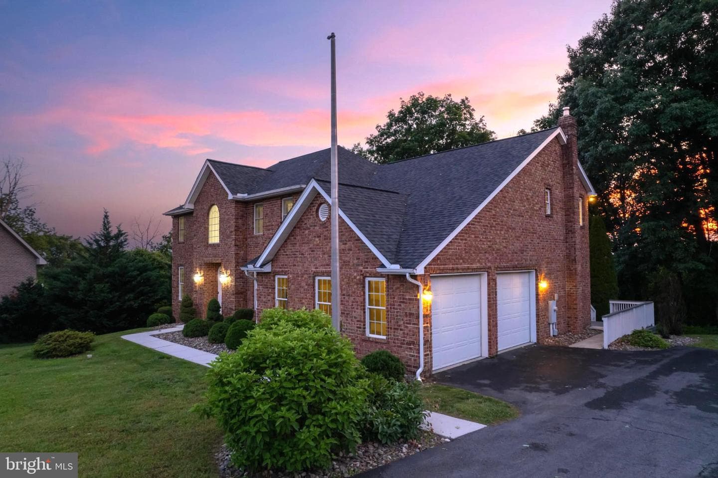 2384 Castlegreen Dr photo 69