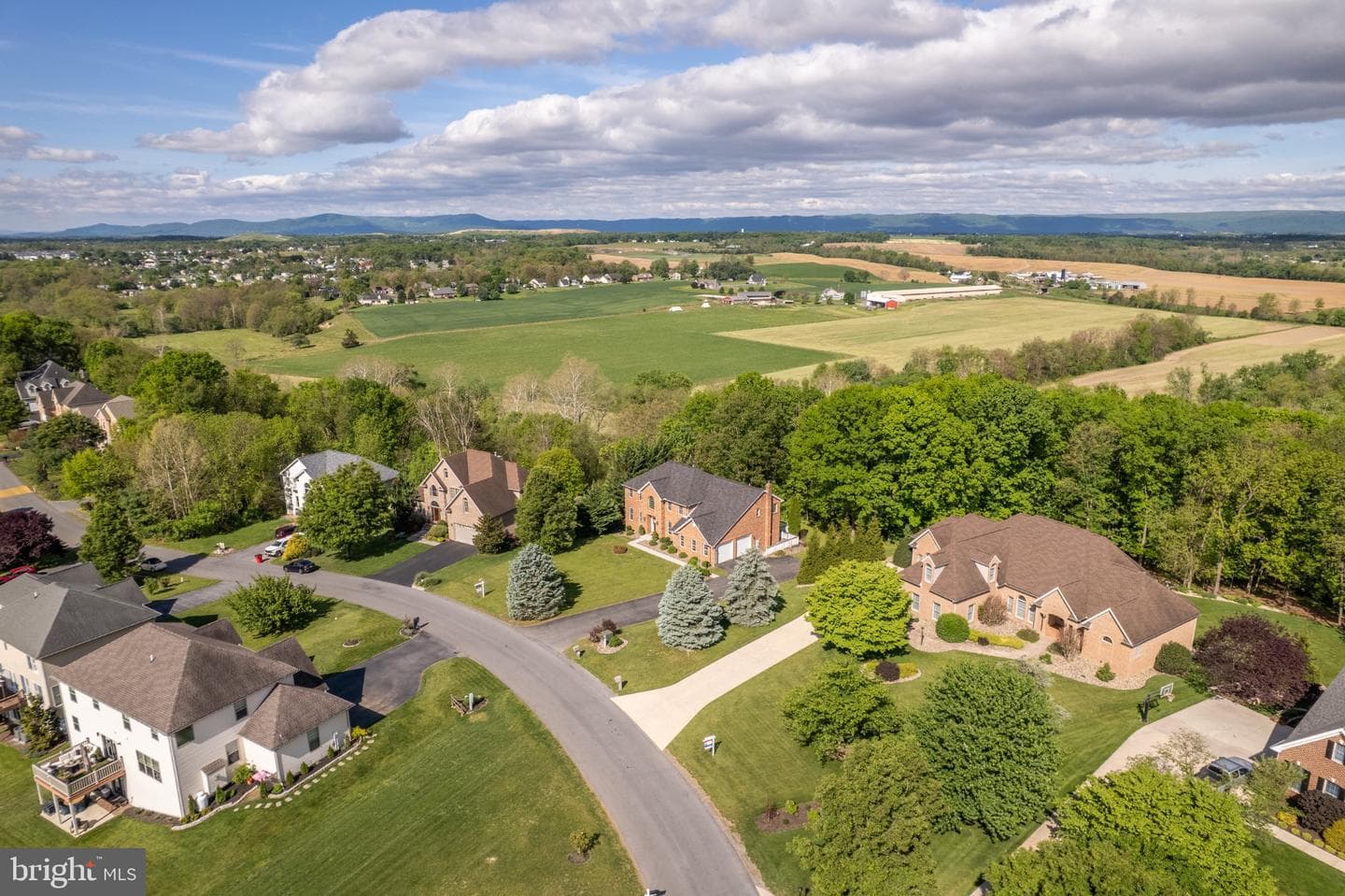2384 Castlegreen Dr photo 96