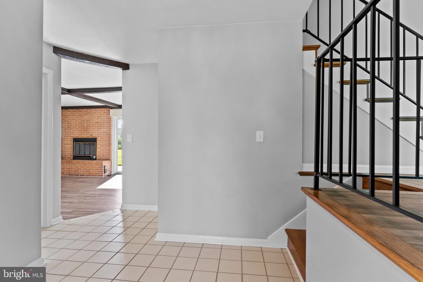 17 Kensington Drive photo 24