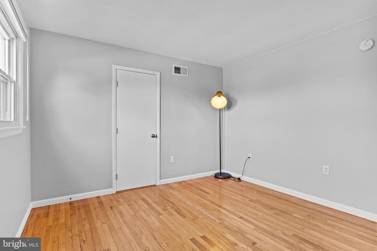 17 Kensington Drive photo 40