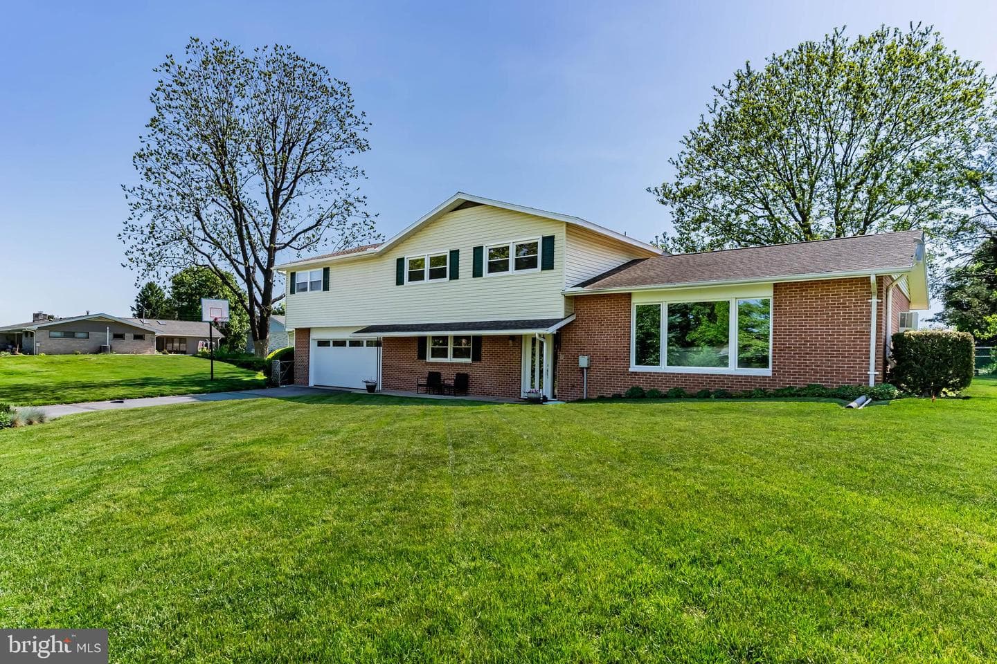 17 Kensington Drive photo 9