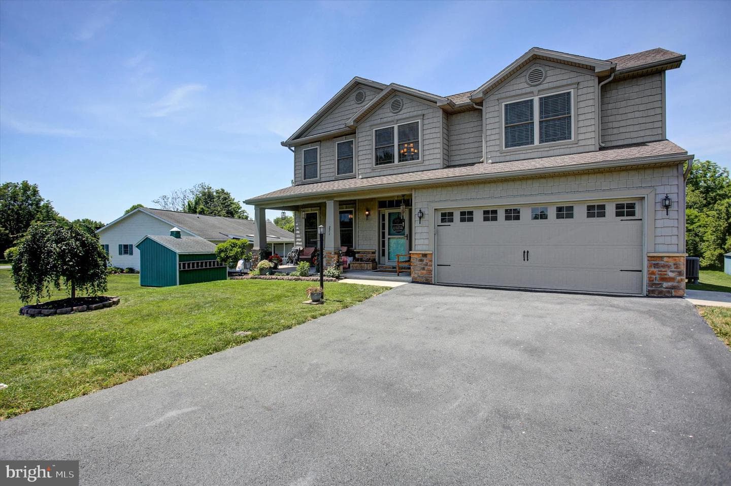 271 Leedy Way West photo 11