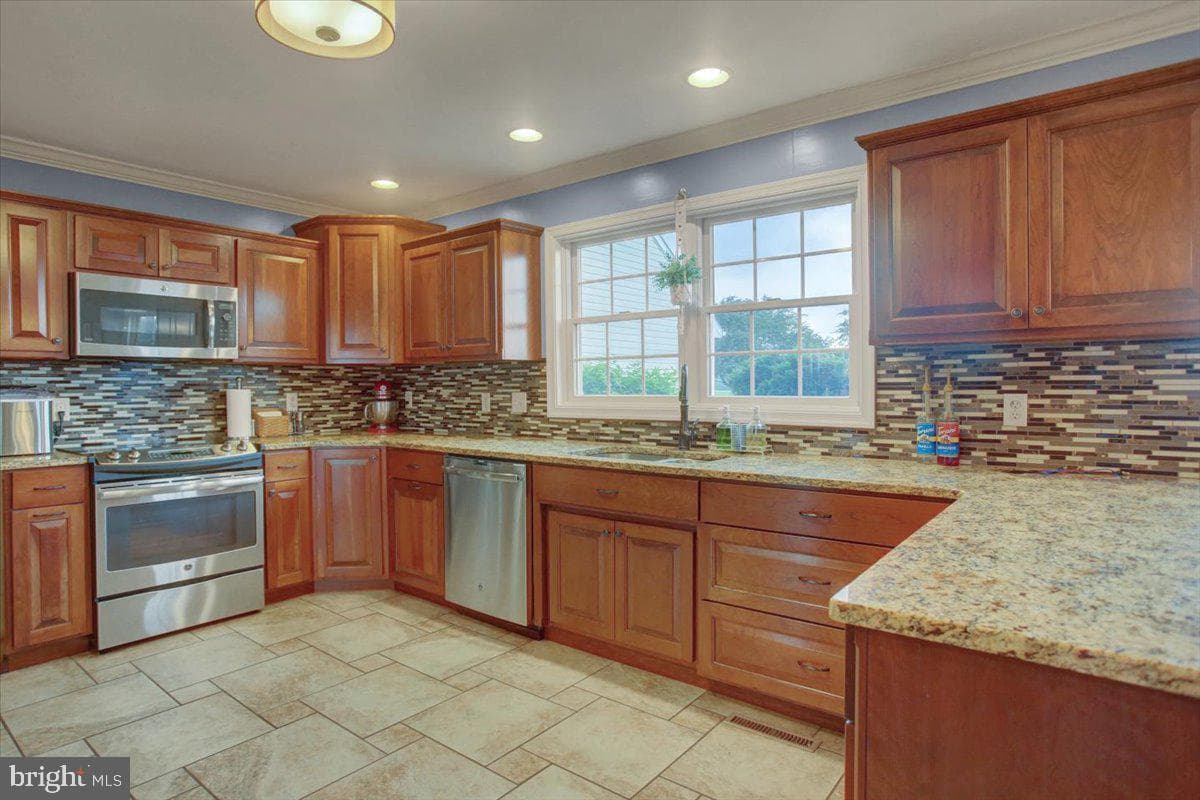 4171 Fletcher Drive photo 21