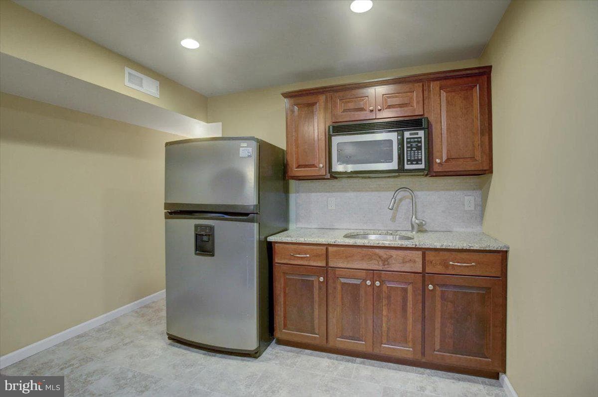 4171 Fletcher Drive photo 40