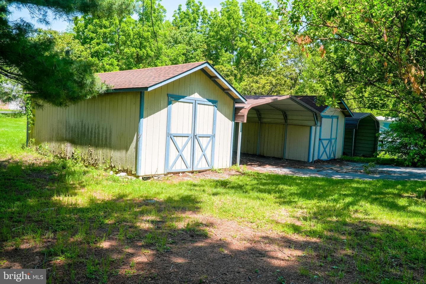13927 Ridge Road photo 20